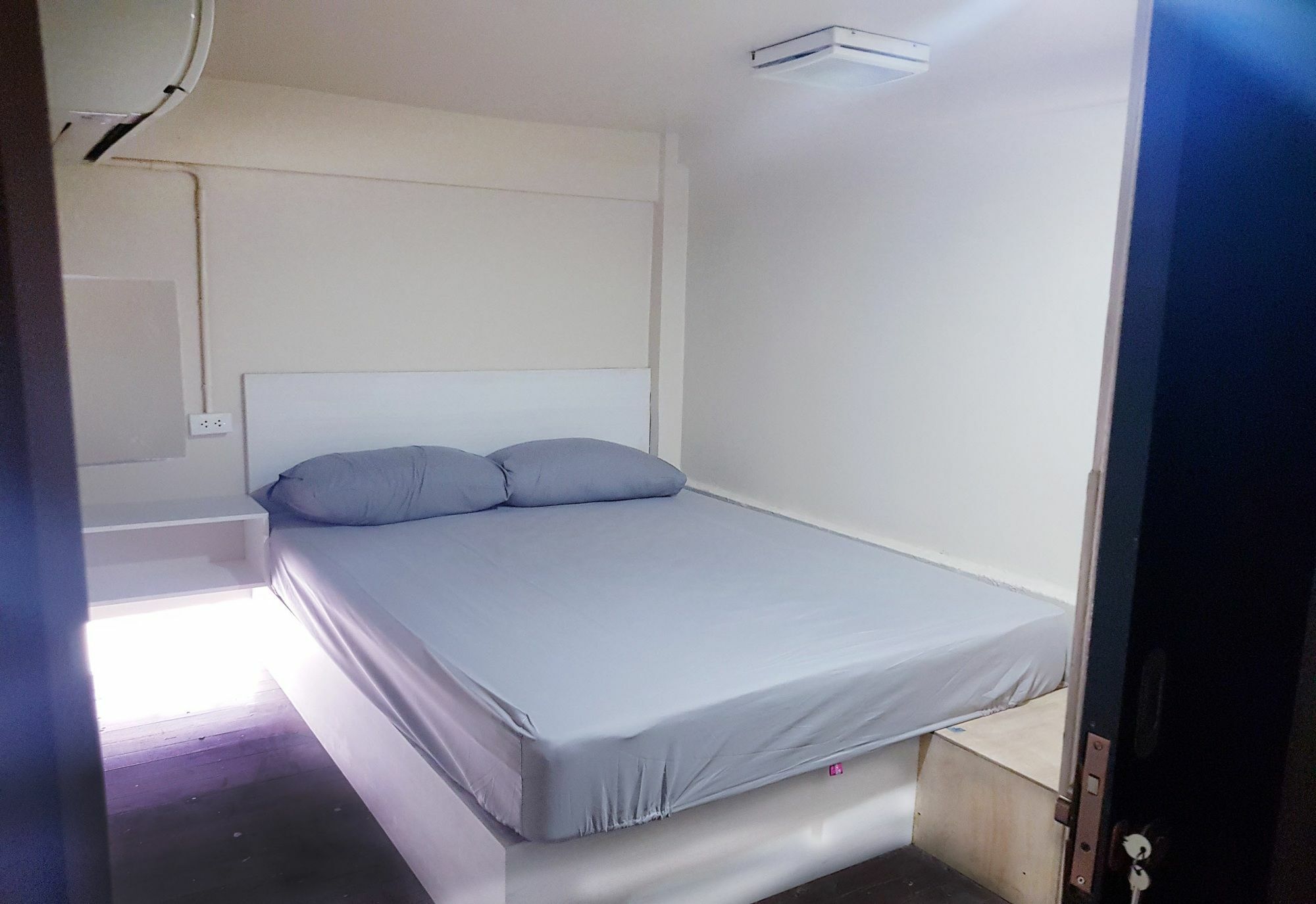 Bed Bike Hostel Чиангмай Екстериор снимка